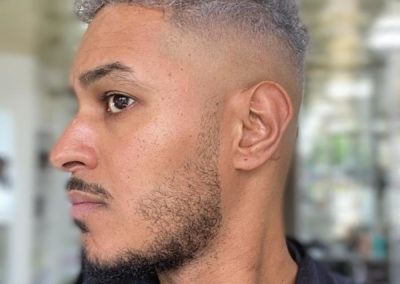 Coupe Fait à Salon 80